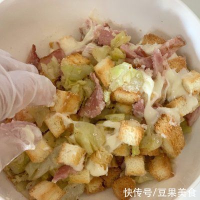 凯撒大帝的家常做法，简单快捷又好吃