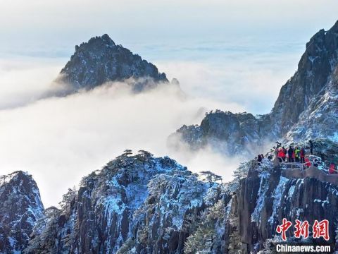 安徽|安徽黄山风景区迎入冬首场大雪