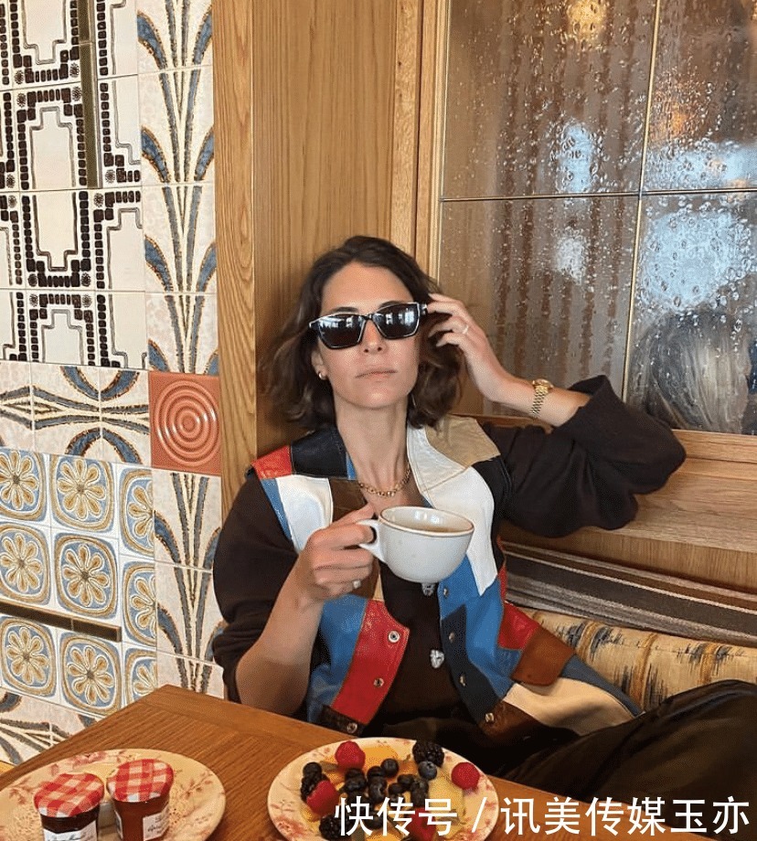 春天不容错过的外套，别忘记这件，穿出酷飒又多元的时髦风格