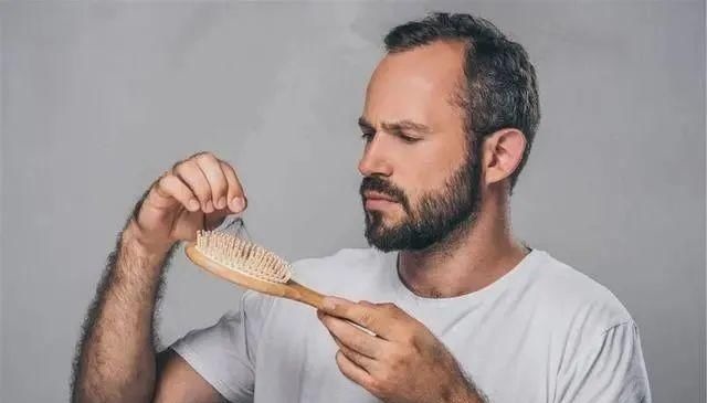 男性|男性衰老时,晨起后一般会有5“怪像”,假如没有,恭喜还年轻