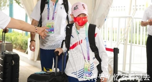 東京奧運會|備戰(zhàn)全運,領隊為何一直牽著全紅嬋?性格成原因,另一因素更重要