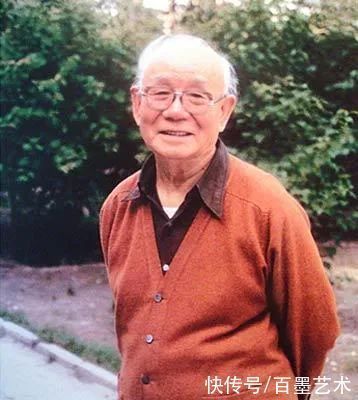 黄宾虹!他独创“酱当体”书法,9字拍出253万,咋还有人说“俗气”?