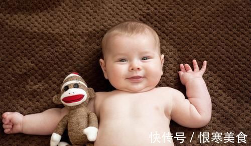 睡眠时间|宝宝总是半夜惊醒,可能是这些原因,家长要学会对症下药