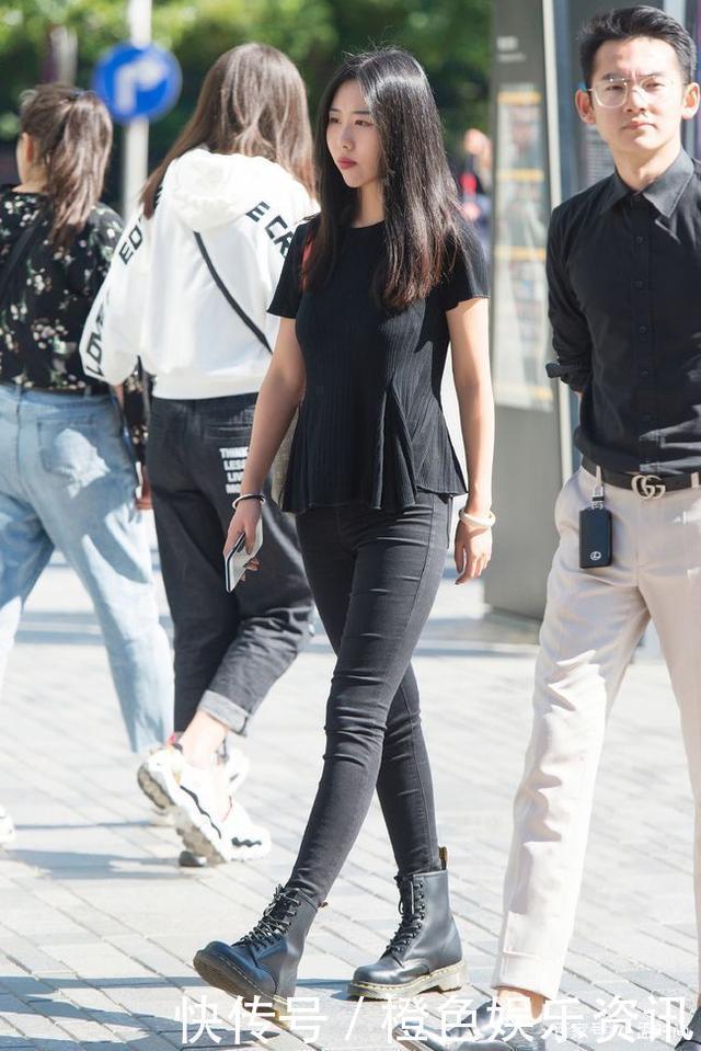 穿牛仔裤休闲又靓丽,轻松应对各种场合,让你不负青春好时光