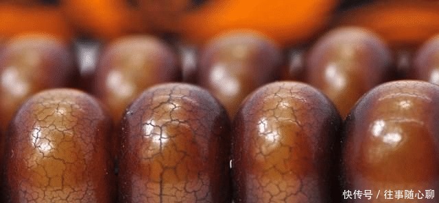 文玩|全面禁止交易象牙之后,大象皮被做成珠子了,一定要抵制这些文玩