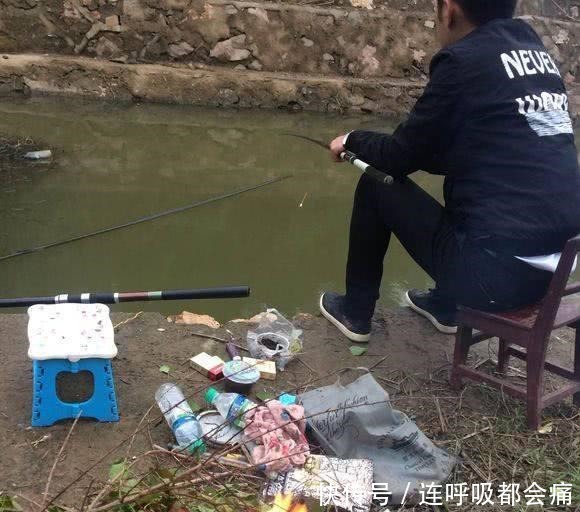 罗非|排水渠钓到一条怪罗非，全身花斑，钓友说是罗非鱼王！