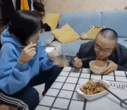 夏欢欢|孩子身上有这6个迹象,说明你把孩子养得很好