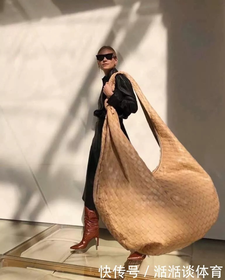 芝麻开门|20个令人“匪夷所思”的奇葩设计,图19是为前任设计的仙人掌沙发