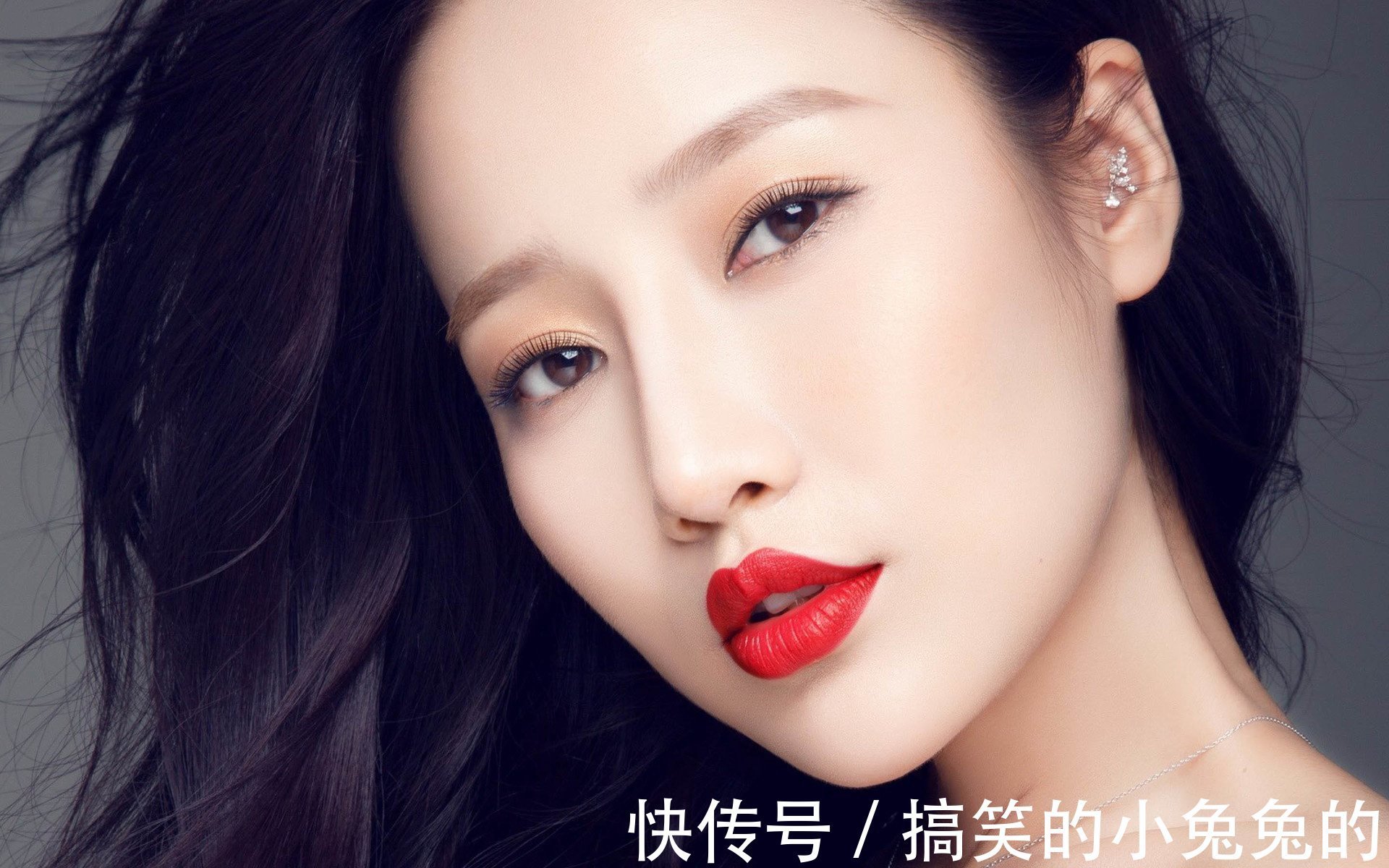 |搞笑GIF段子：早上的空气就是新鲜，适合锻炼身体！