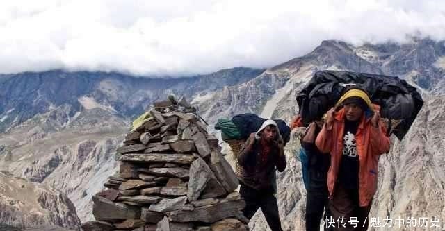 如今|西夏人的一支后裔如今还为祖国守边疆,样貌很漂亮,深眼窝高鼻梁!