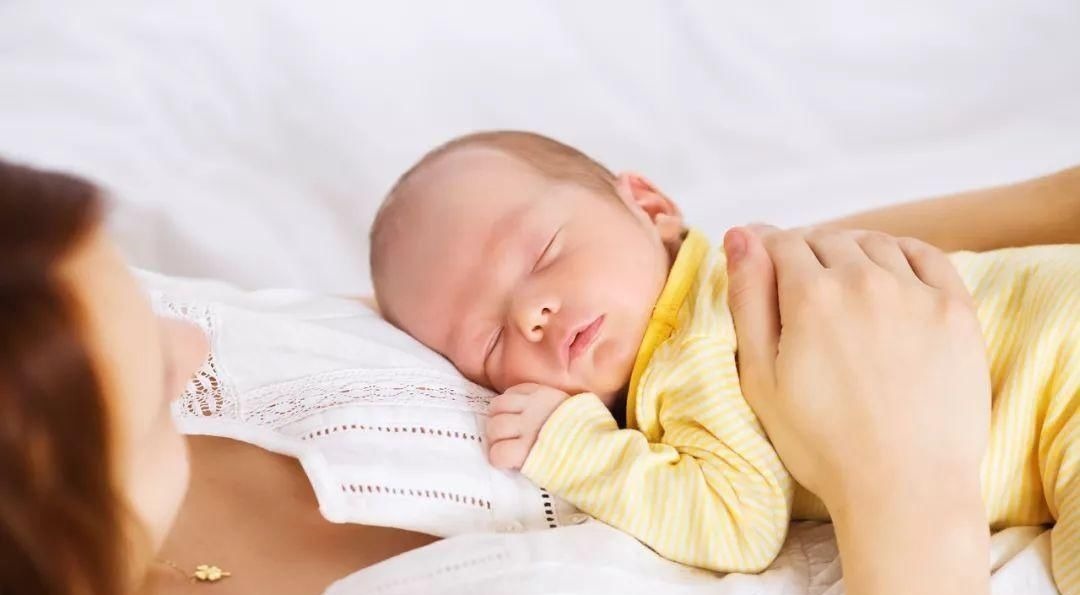 上火|能喂开水给新生儿喝吗?关于宝宝饮水的知识点,新手父母要多看看