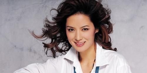 运动员|亚洲第一名模,被迫结束运动员生涯,坐拥名车豪宅,47岁孤身一人