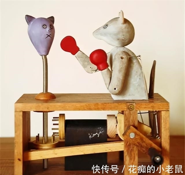 潘多拉!一个脑洞大开的日本艺术家,设计了些奇奇怪怪的玩具装置···