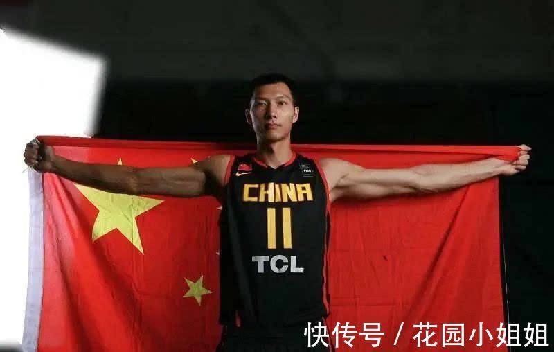 cb杜锋直言有易建联，男篮才能战胜澳大利亚，中国男篮对抗还是太弱