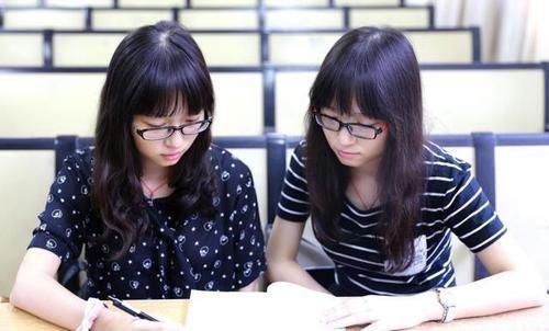 多子|兄弟俩弄坏妈妈化妆品被罚站,之后哥俩的对话,让妈妈忍不住偷笑