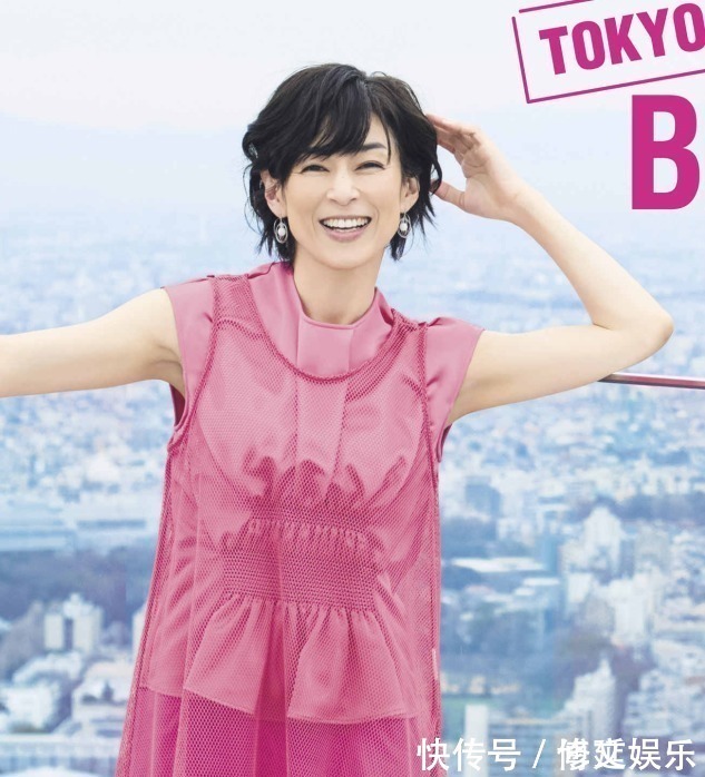 时髦 奔五奔六的女人别总穿深色衣服,试试这些亮色穿搭,时髦更显年轻