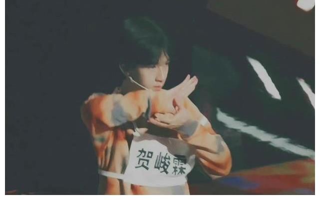 雙11晚會彩排路透：易烊千璽酷帥插兜，時代少年團變順毛乖小孩