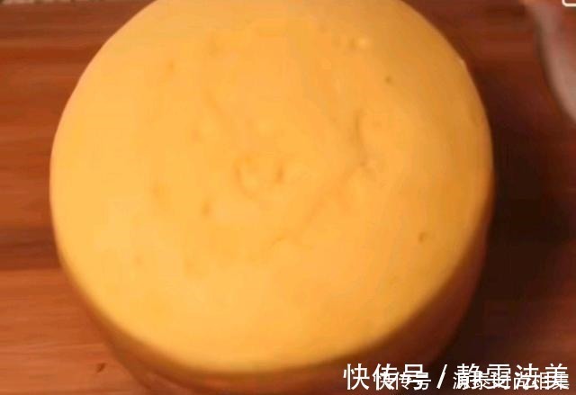 打发器|不用烤箱和打发器,也能做出蓬松渲染的蛋糕,慢妈教你做法零失败
