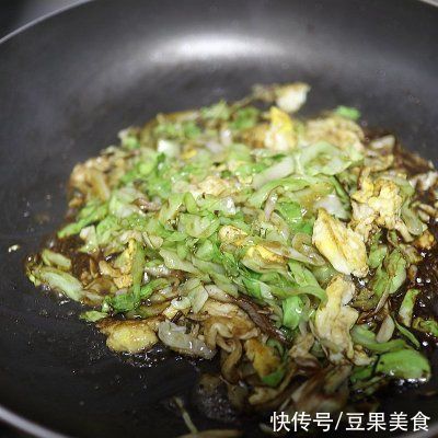 适量|家常美味鸡蛋圆白菜面，锁住家人的胃