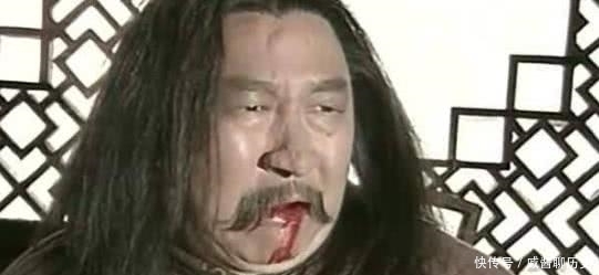 练过降龙十八掌的史火龙在倚天中到底是哪一个档次的高手?