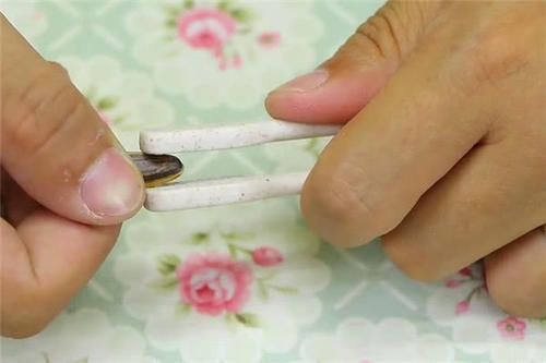 今天才知道，两个废旧牙刷绑一起，作用真是厉害，不学实在太亏了