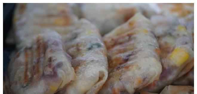 2块钱饺子皮简单一做,10分钟解决全家人早餐,再也不用吃馒头