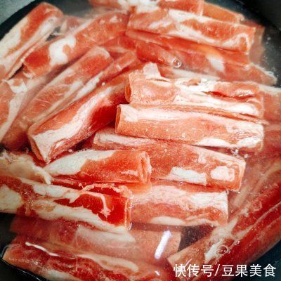 吃不下饭？那是你不会做不加油不加盐的酸汤肥牛