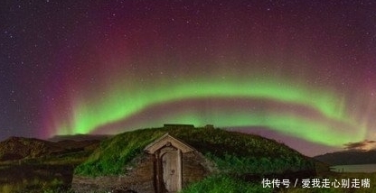 妖艳的格陵兰上空龙头极光