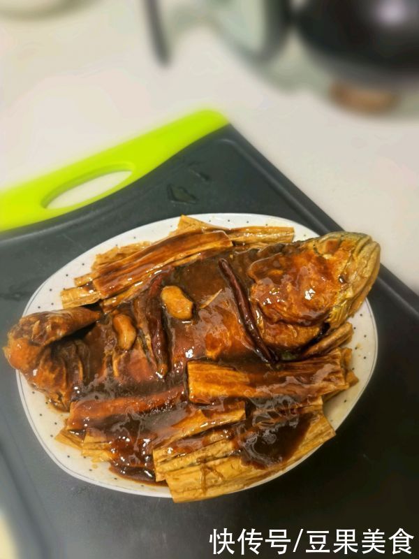 这道红烧黄花鱼，我一年四季都想吃