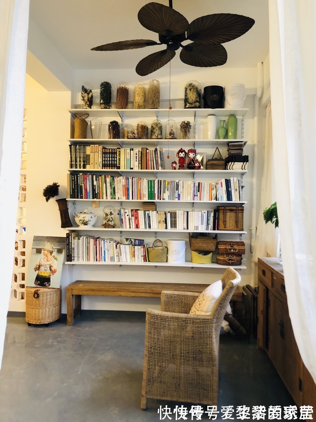 小天地|设计师的魔法,家里这几个地方都能改书房!