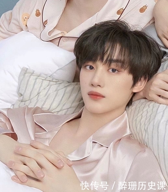 快本|丁程鑫粉抵制队友代班，公司威胁回应，快本没想到签了个“祖宗”