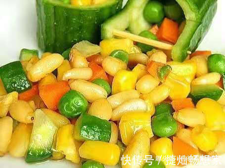 玉米粒|孩子长身体最爱的菜,色香味俱全,营养又开胃,保护视力学习更棒