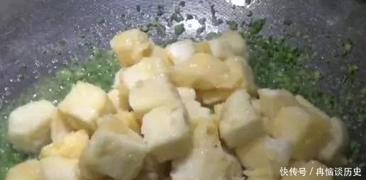 吃法|营养早餐新吃法,2个馒头1朵西兰花,简单一做,孩子一顿能吃1盘