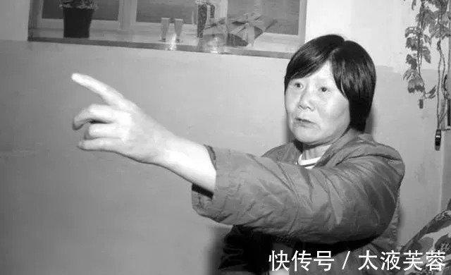 采访@19岁女子徒手打死豹子,在晚年采访中袒露后悔:宁愿自己从未打死