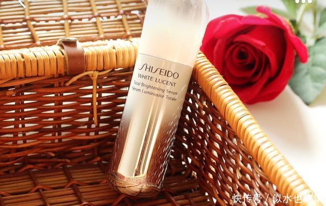 美白|精华液测评推荐:这些精华液嫩白补水紧致肌肤,保湿抗衰老,效果好