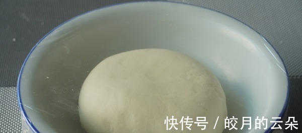 牛奶10种新鲜做法，软软糯糯，解馋又好吃，上桌抢光！
