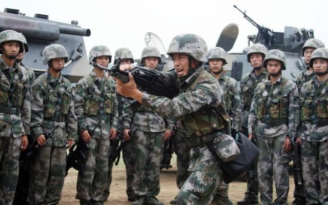 军队|武松打死老虎后,被任命为都头,这个职位放到今天相当于多大的官?