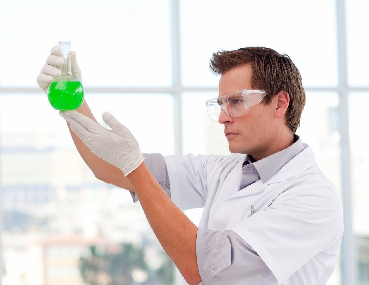 小兰|深夜产房:四级心脏病孕妇产子,只有爸爸抱着新生儿回家