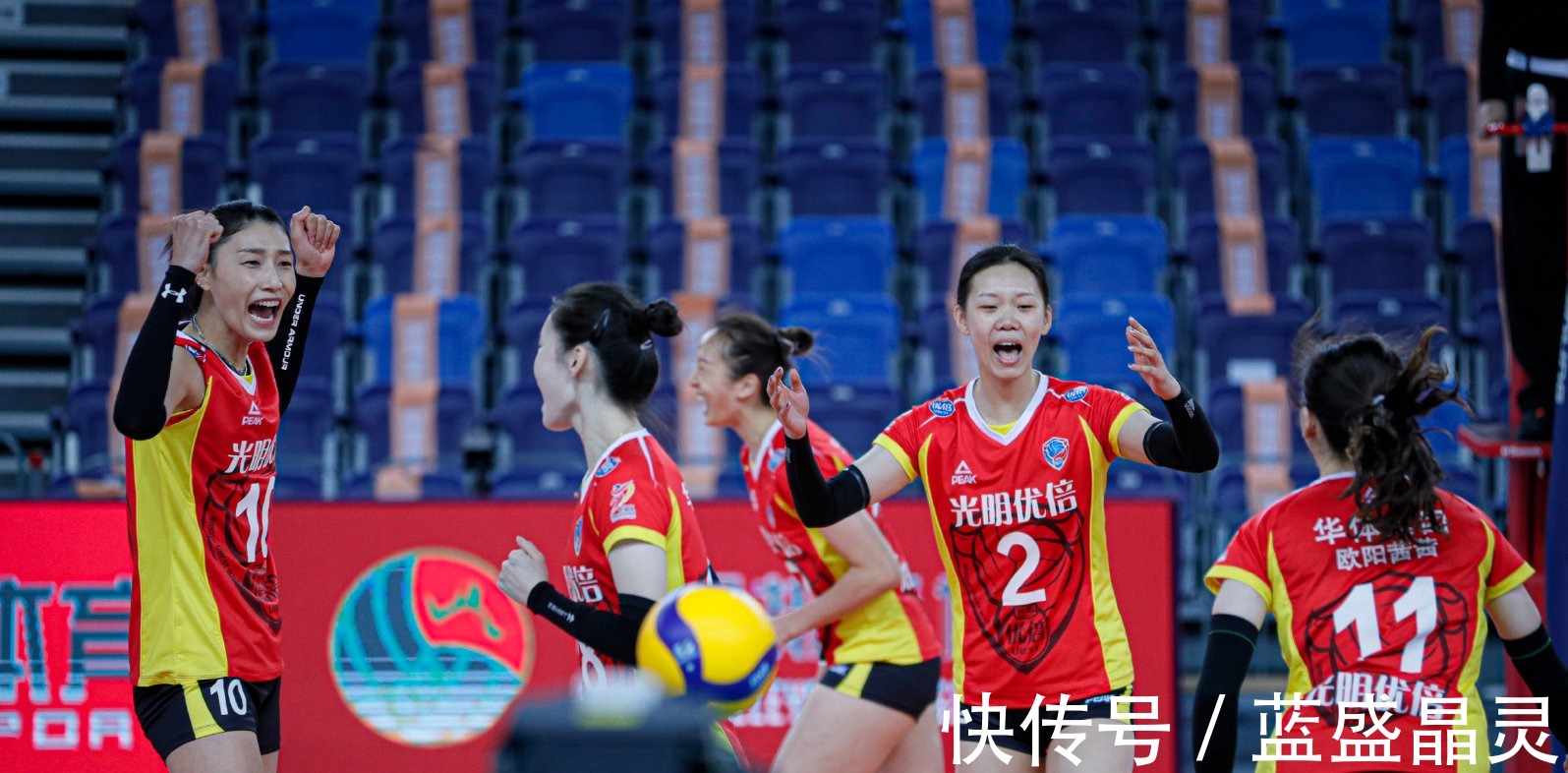 边攻|0-3，辽宁女排遭零封，丁霞被换下，边攻不稳定，副攻完全没配上！