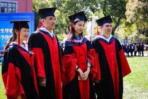 中国人民大学19名学生被退学，博士13人，留学生4人