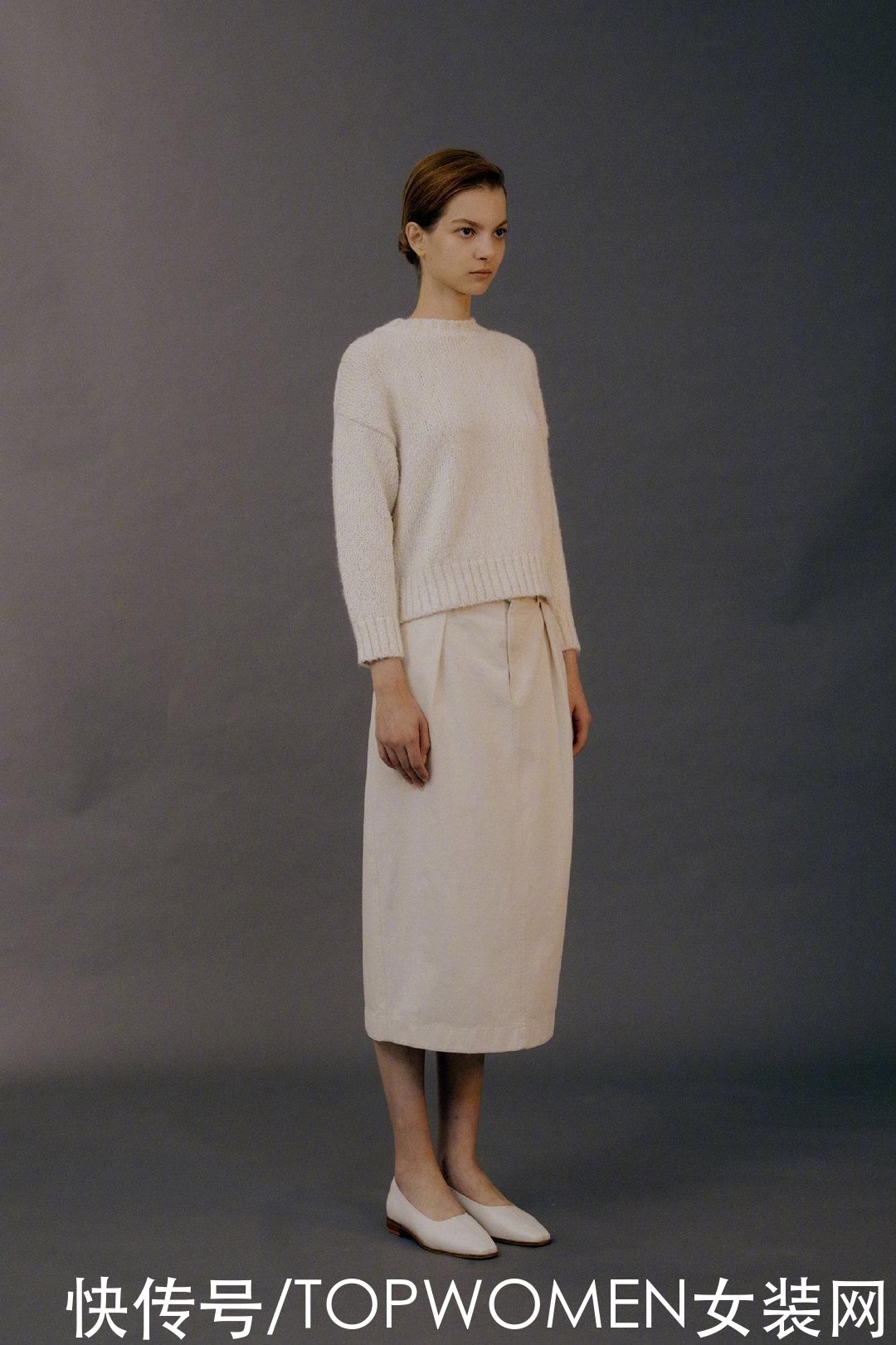 风格|日常温暖舒适穿搭合集,大地色系演绎极简风格,赶紧get起来啦