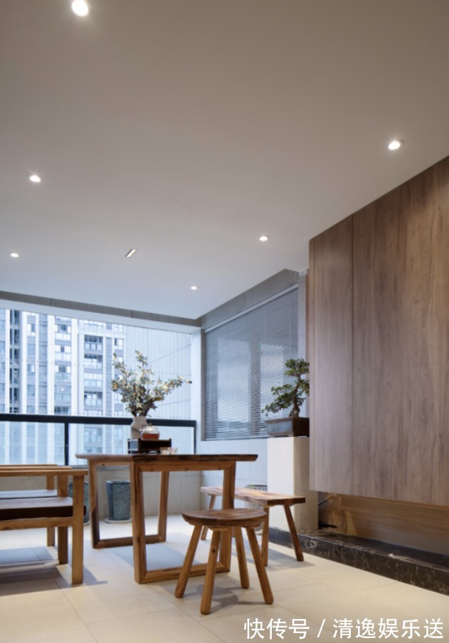 屋主|越来越多人拉平吊顶、简化造型,以大白墙为主,住多久也不会腻