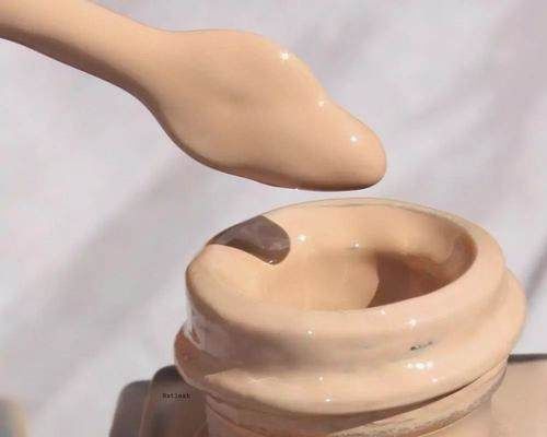 美宝莲|学生党不能错过的几款平价粉底液,性价比超高,高级又不踩雷