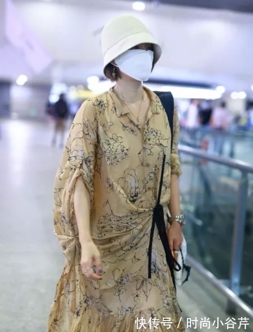 衬衫 马伊琍把“上浅下深”带火了,奶茶色衬衫配烟管裤,温柔又高级