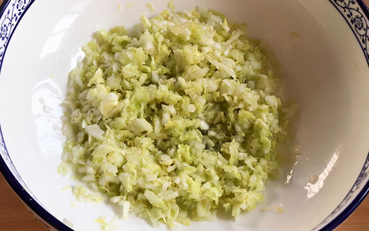 天凉早餐别将就,做个蔬菜饼,10分钟搞定,轻松解决孩子的早餐