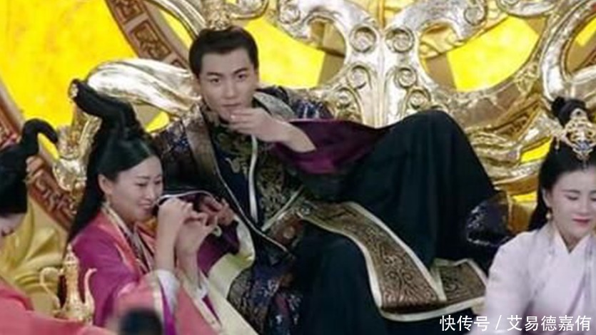 千古|最“荒谬”的皇帝，同时封五位皇后，被岳父给篡位并成千古一帝！