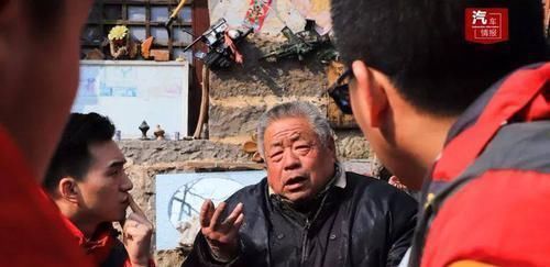 电饼铛里|自从学会此面食的做法后,我家一天做两锅,香软好吃,做法超简单