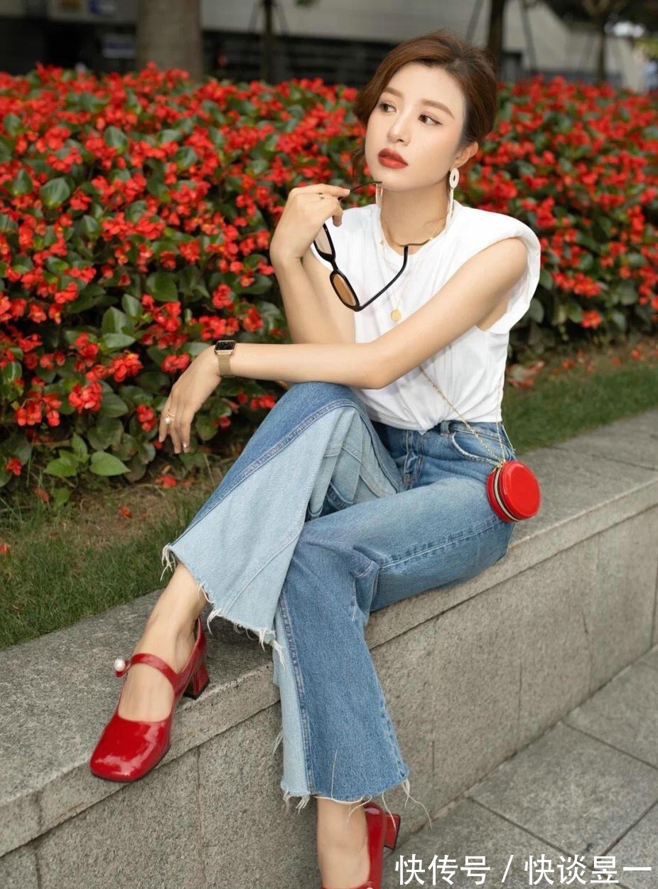紧身|优雅浪漫的法式穿搭风格，是时尚小姐姐们酷爱的一种服装风格