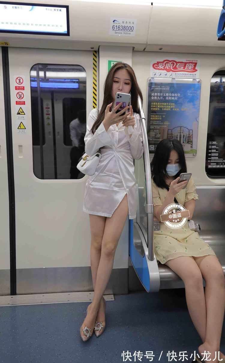 气质 穿出时尚气质的连衣裙,搭配时尚美女靓丽的穿搭风格,谁都不爱