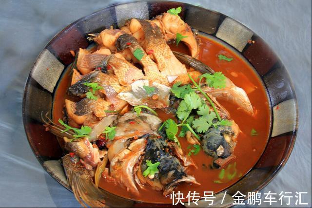 去腥|不管炖什么鱼,去腥别只会放料酒,多放这2样,鱼肉鲜香没腥味